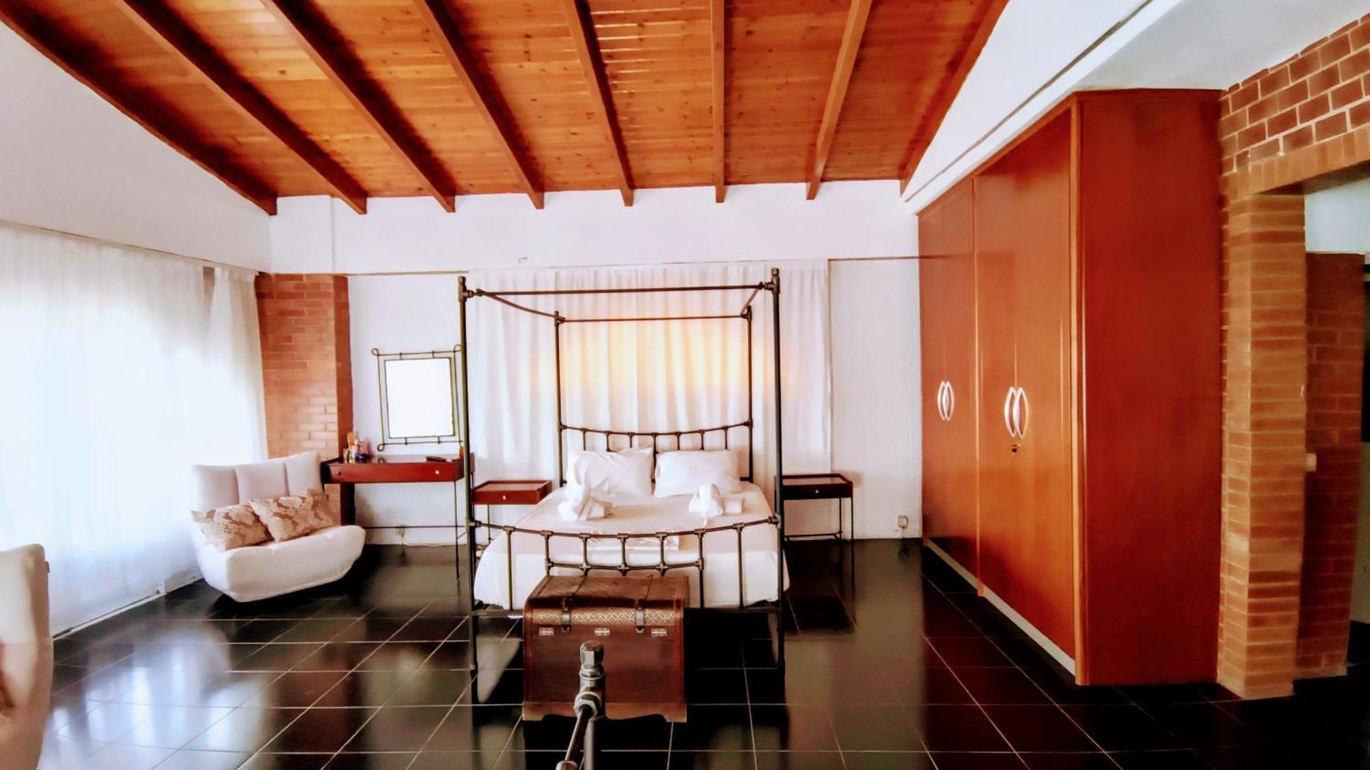 צ'פרו Polyxeni Apartments & Rooms מראה חיצוני תמונה