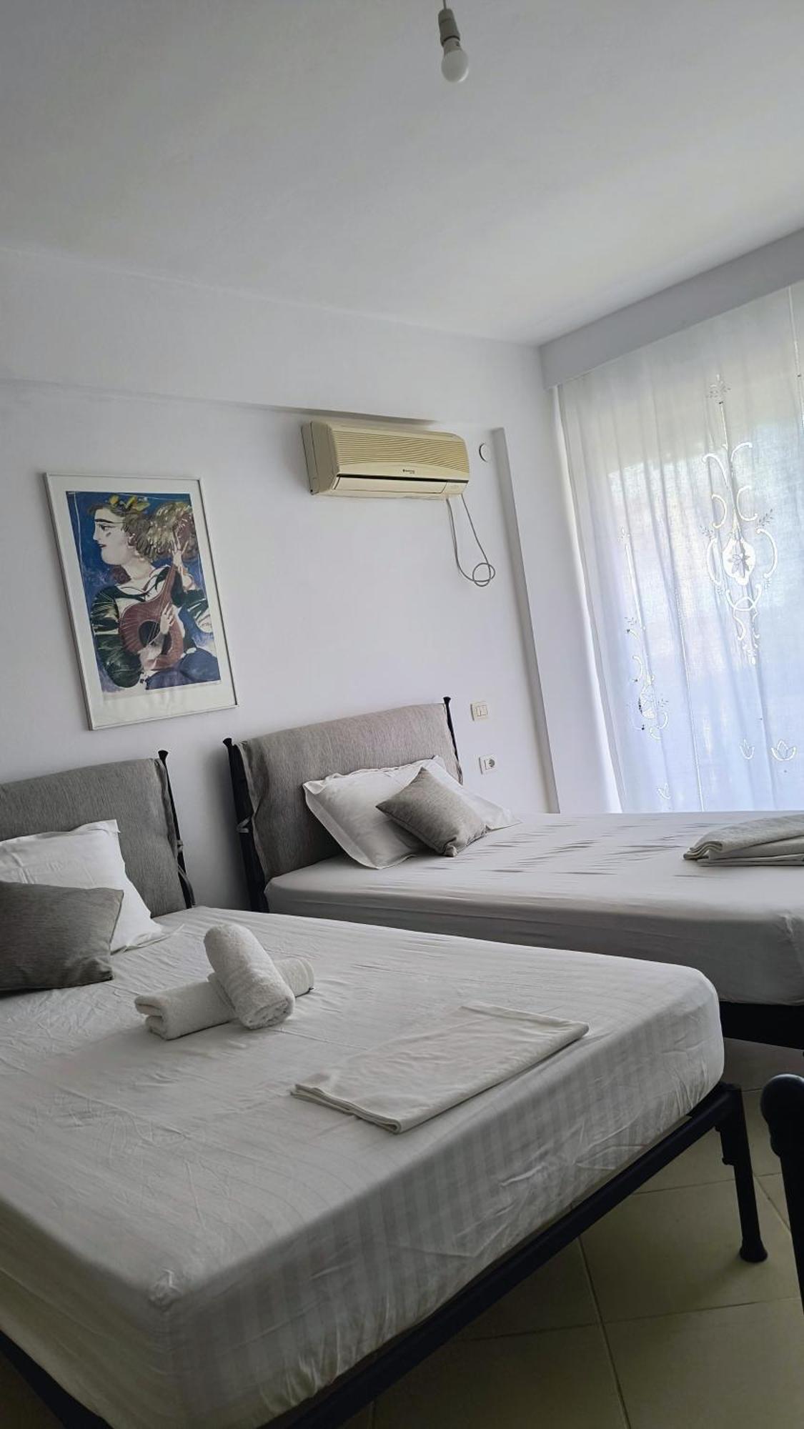 צ'פרו Polyxeni Apartments & Rooms מראה חיצוני תמונה