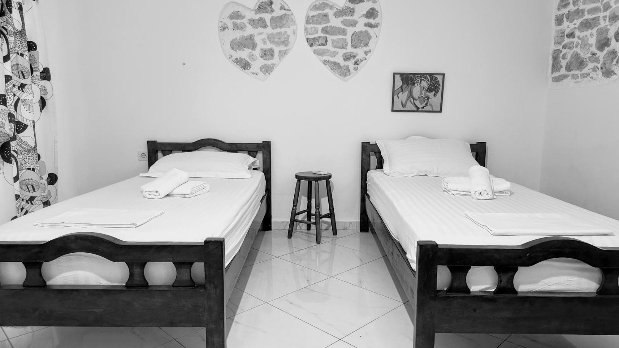 צ'פרו Polyxeni Apartments & Rooms מראה חיצוני תמונה